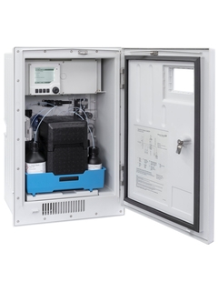 Inside view of the TP analyzer with cooling module