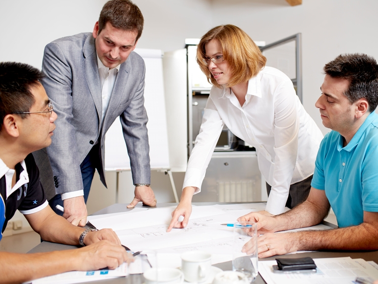 Collaboration of a team in the realization phase of a project